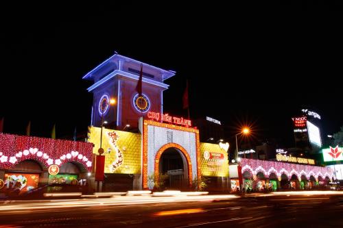 Ben Thanh market